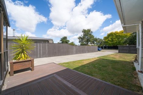 Photo of property in 20 Rhodes Drive, Kelvin Grove, Palmerston North, 4414