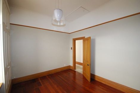 Photo of property in 128 Elizabeth Street, Mount Victoria, Wellington, 6011