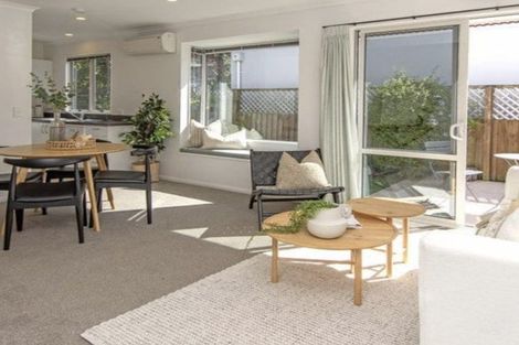 Photo of property in 27 James Street, Redcliffs, Christchurch, 8081