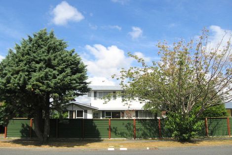Photo of property in 143 California Drive, Totara Park, Upper Hutt, 5018