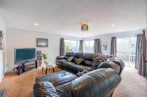 Photo of property in 66b Aorangi Road, Paraparaumu, 5032