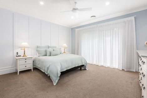 Photo of property in 35b Awanui Drive, Waikanae, 5036