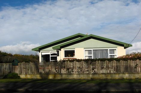 Photo of property in 55 Durham Street, Waikiwi, Invercargill, 9810