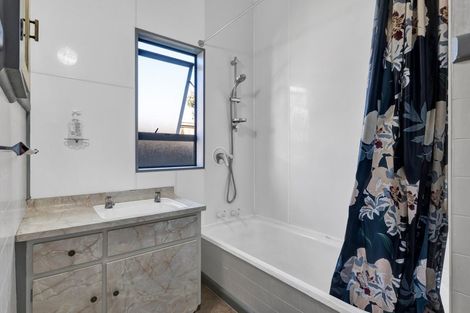 Photo of property in 23 Turi Street, Welbourn, New Plymouth, 4312