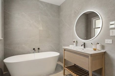 Photo of property in 92e Marsden Avenue, Mount Eden, Auckland, 1024