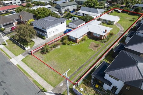 Photo of property in 9 Wellesley Road, Mangere Bridge, Auckland, 2022