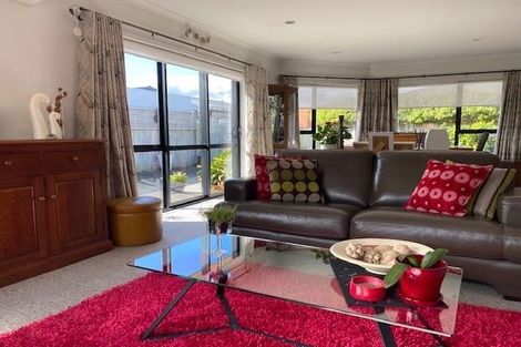 Photo of property in 23b Queenwood Road, Levin, 5510