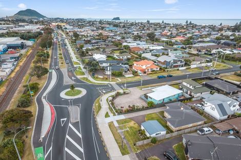 Photo of property in 563 Maunganui Road, Mount Maunganui, 3116