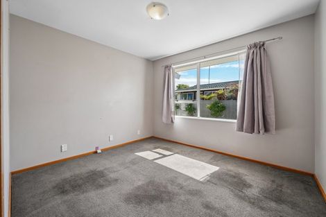 Photo of property in 1 Birdling Place, Halswell, Christchurch, 8025
