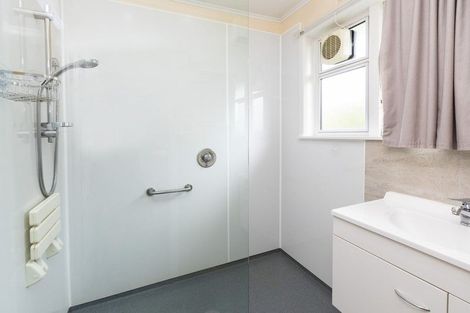 Photo of property in 15 Whitehall Street, Mairehau, Christchurch, 8013