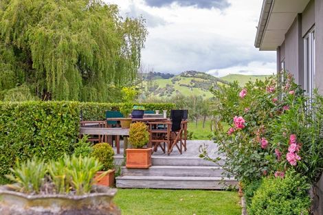 Photo of property in 341 Manaia Road, Homebush, Masterton, 5885