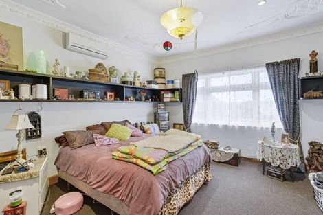 Photo of property in 362 Oxford Street, Levin, 5510