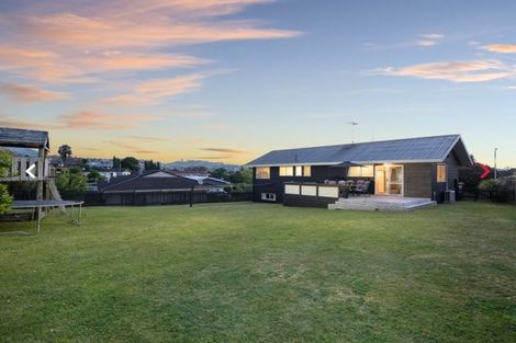 Photo of property in 31 Dunton Drive, Welcome Bay, Tauranga, 3112