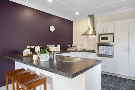 Photo of property in 135 Forfar Street, Clyde Hill, Dunedin, 9011