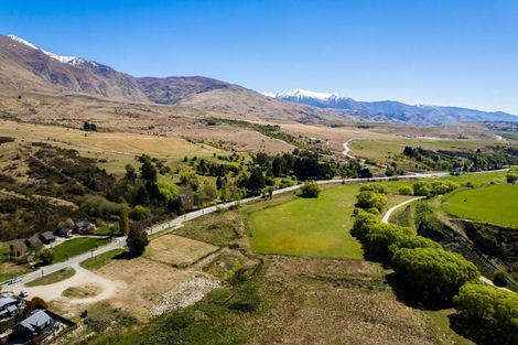 Photo of property in 5 Cardrona Valley Road, Wanaka, 9305