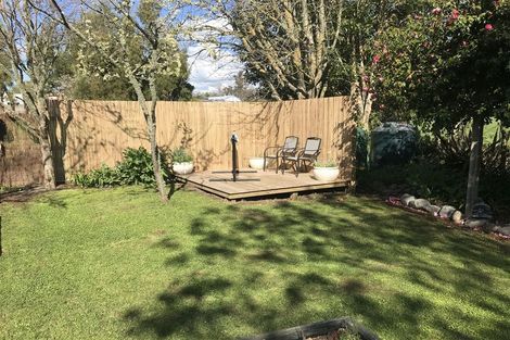 Photo of property in 9 Grammar Street, Kimbolton, 4777