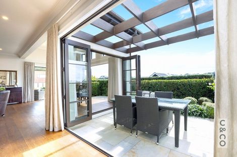 Photo of property in 8 Tauwaka Crescent, Riverhead, 0820