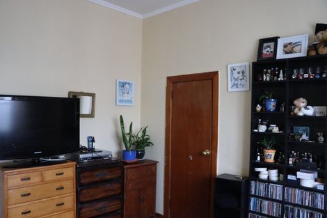 Photo of property in 9 Harris Road, Mount Wellington, Auckland, 1051