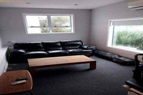 Photo of property in 302 Lake Road, Hauraki, Auckland, 0622