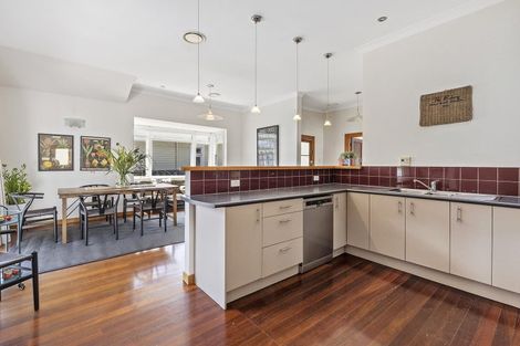 Photo of property in 224 The Parade, Island Bay, Wellington, 6023