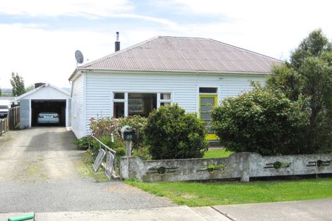 Photo of property in 25 Montgomery Street, Cheviot, 7310