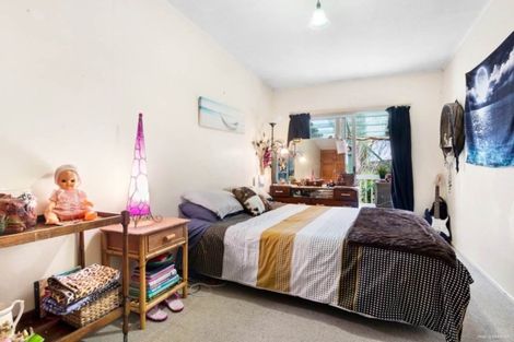 Photo of property in 21a Ribblesdale Road, Henderson, Auckland, 0612