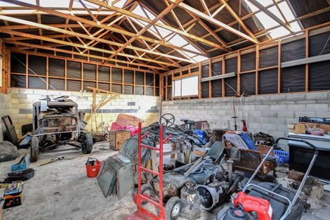 Photo of property in 124 Main Road South, Green Island, Dunedin, 9018