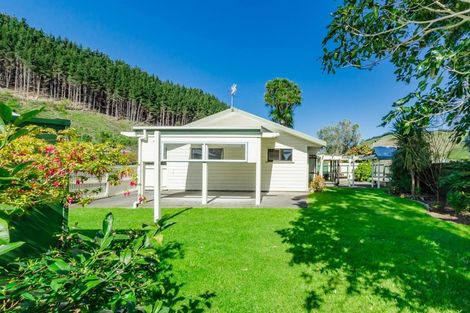 Photo of property in 81 Elizabeth Street, Waikanae, 5036