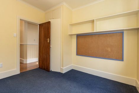 Photo of property in 123 Hackthorne Road, Cashmere, Christchurch, 8022