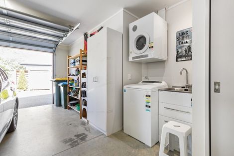 Photo of property in 4 Evening Star Road, Arthurs Point, Queenstown, 9371