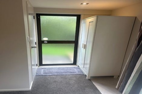 Photo of property in 33 Sunnyview Avenue, Shelly Park, Auckland, 2014