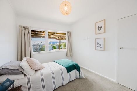 Photo of property in 8 Corbett Place, Onekawa, Napier, 4110