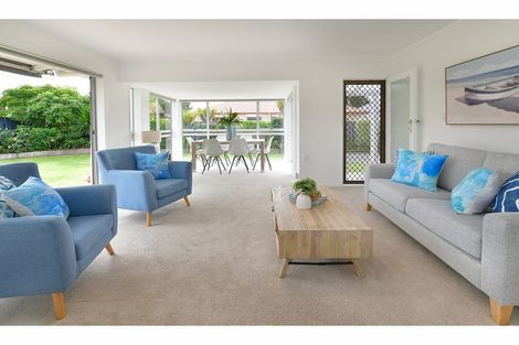 Photo of property in 2/36 Centreway Road, Orewa, 0931