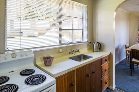 Photo of property in 17 Cleat Street, Whitby, Porirua, 5024