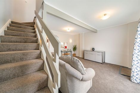 Photo of property in 4/46 King Street, Ebdentown, Upper Hutt, 5018