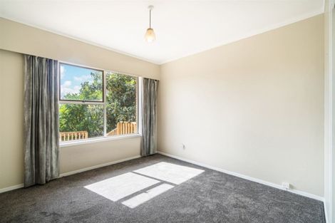 Photo of property in 2/40 Blakeborough Drive, Forrest Hill, Auckland, 0620