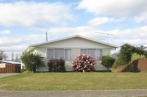 Photo of property in 18 Konini Street, Murupara, 3025