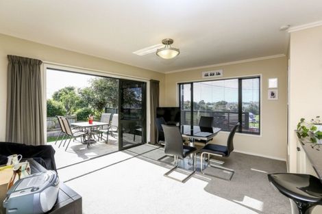 Photo of property in 20 Barrett Road, Whalers Gate, New Plymouth, 4310