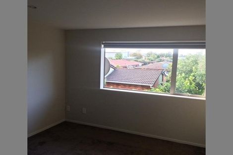 Photo of property in 22/45a Swanson Road, Henderson, Auckland, 0610