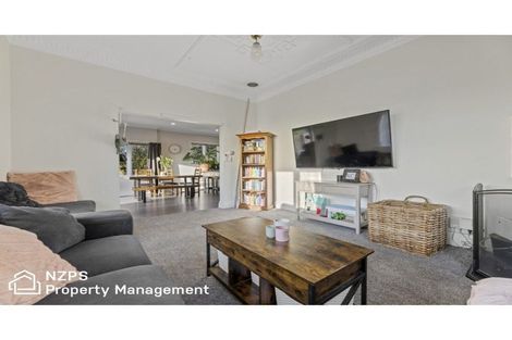 Photo of property in 2a Muir Street, Green Island, Dunedin, 9018