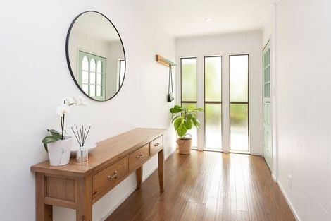 Photo of property in 6 Jandell Crescent, Bucklands Beach, Auckland, 2014