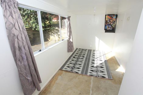 Photo of property in 16b Kaitoke Street, Raglan, 3225