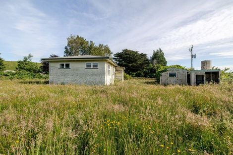 Photo of property in Mangamaire School, 205 Tutaekara Road, Pahiatua, 4987