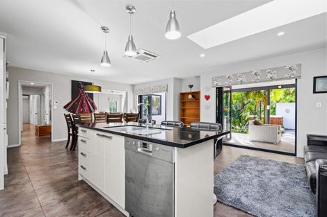 Photo of property in 24 Waitaua Road, Kauri, Kamo, 0185