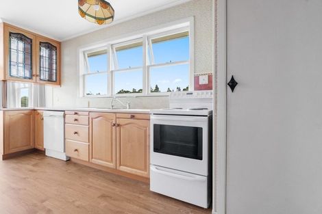 Photo of property in 204 Old Titirangi Road, Titirangi, Auckland, 0604