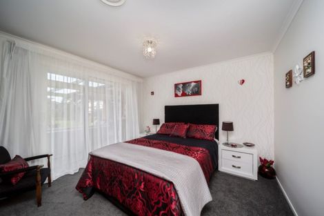 Photo of property in 1347 Carrington Road, Hurworth, New Plymouth, 4371