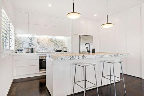 Photo of property in 5 Garden Road, Remuera, Auckland, 1050