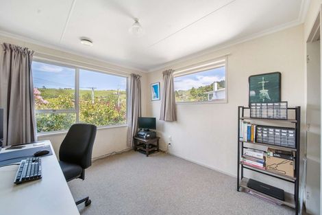 Photo of property in 4 Kaira Street, Sawyers Bay, Port Chalmers, 9023