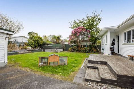 Photo of property in 12 Mccarthy Street, Hawera, 4610