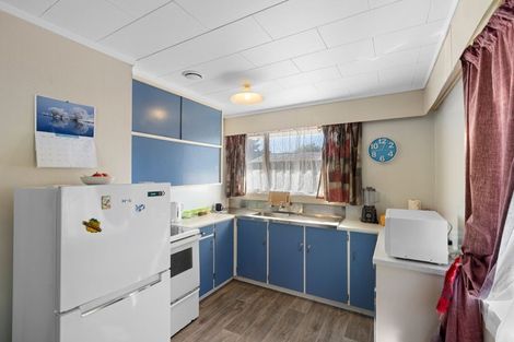 Photo of property in 1/4 Mckenzie Street, Levin, 5510